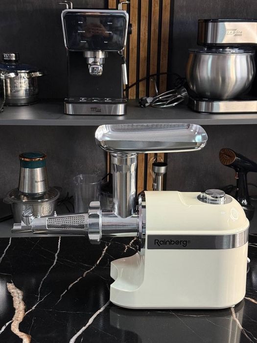 Потужна м'ясорубка 3800 Вт! Електром'ясорубка RB-2270 Мясорубка кеббе