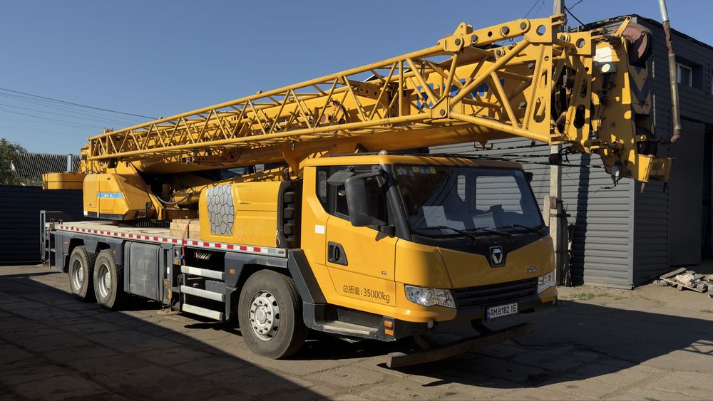 Автокран 35 т XCMG XCT 35