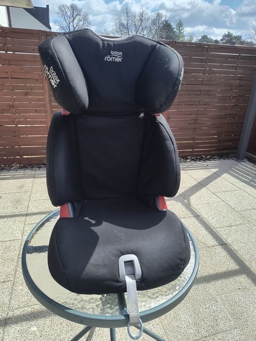 Fotelik samochodowy isofix britax röamer 15-36kg