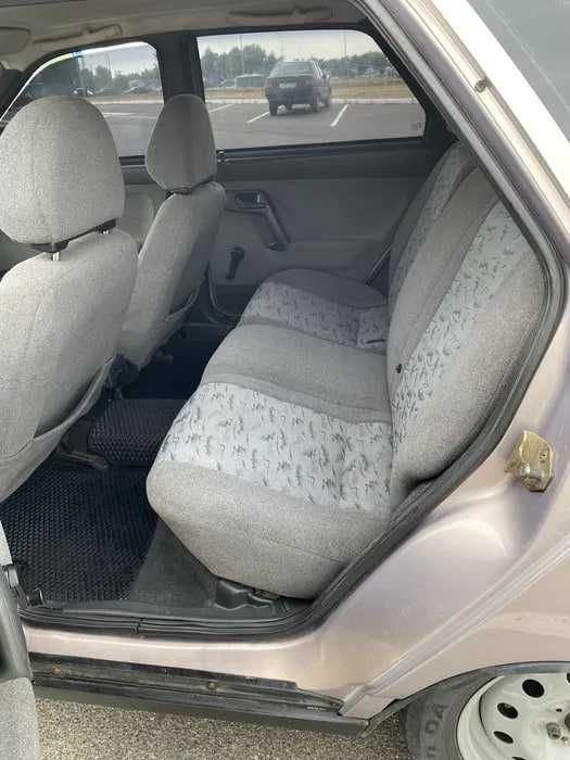 Продам  авто  Ваз-2112