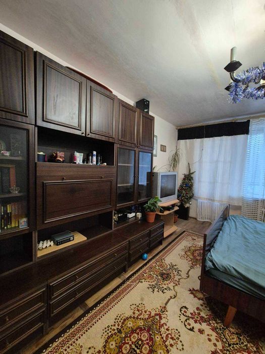 Продаж 3-кімнатної квартири