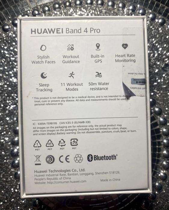 `Huawei Band 4 Pro Smartband damski - elegancja i technologia w jednym