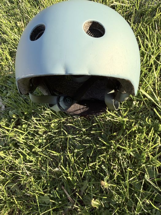 Jeździk hilajnoga Scoot and Ride + kask