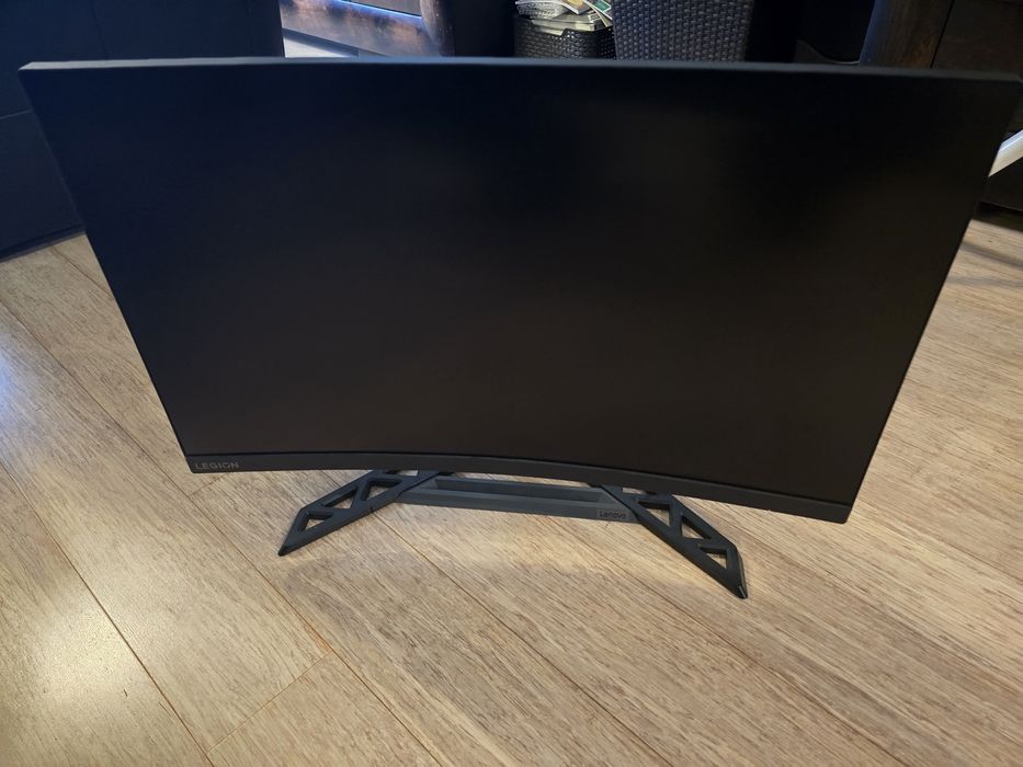 Monitor R27fc-30 Full hd 27 cali 240hz