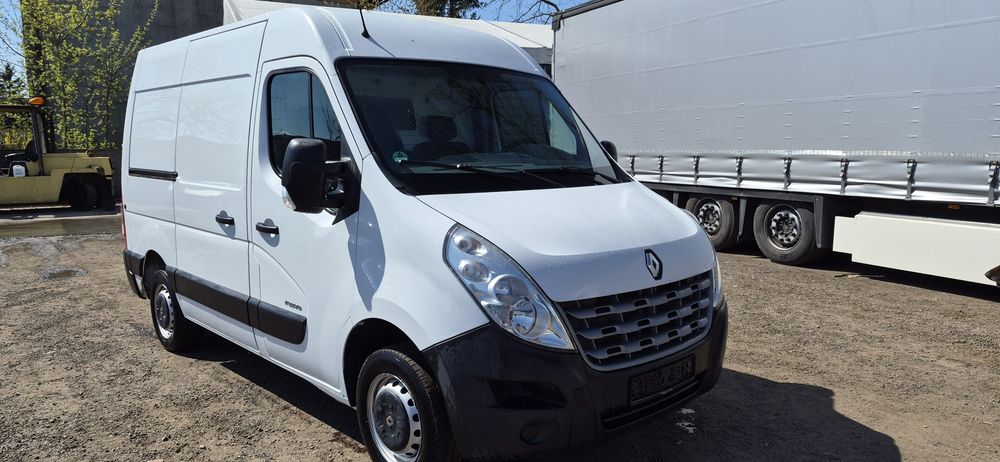 Renault Master 2.3 125km