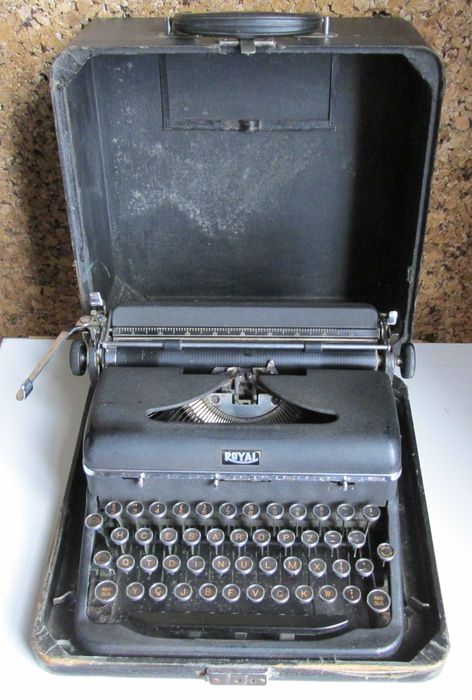 Máquina de escrever Royal