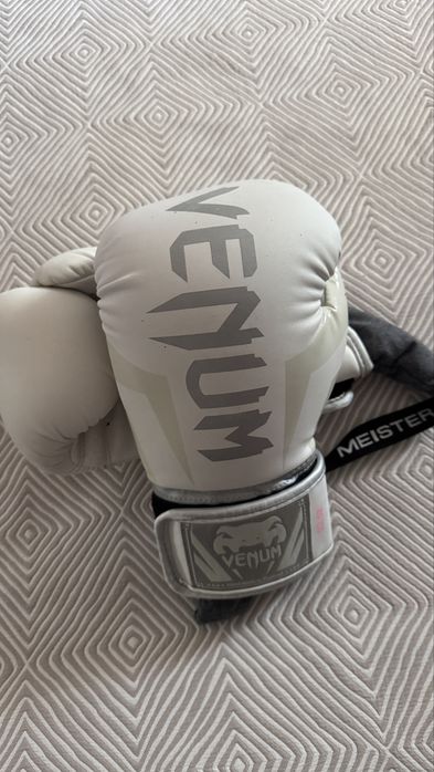 Venum Luvas de Boxe 12 onças
