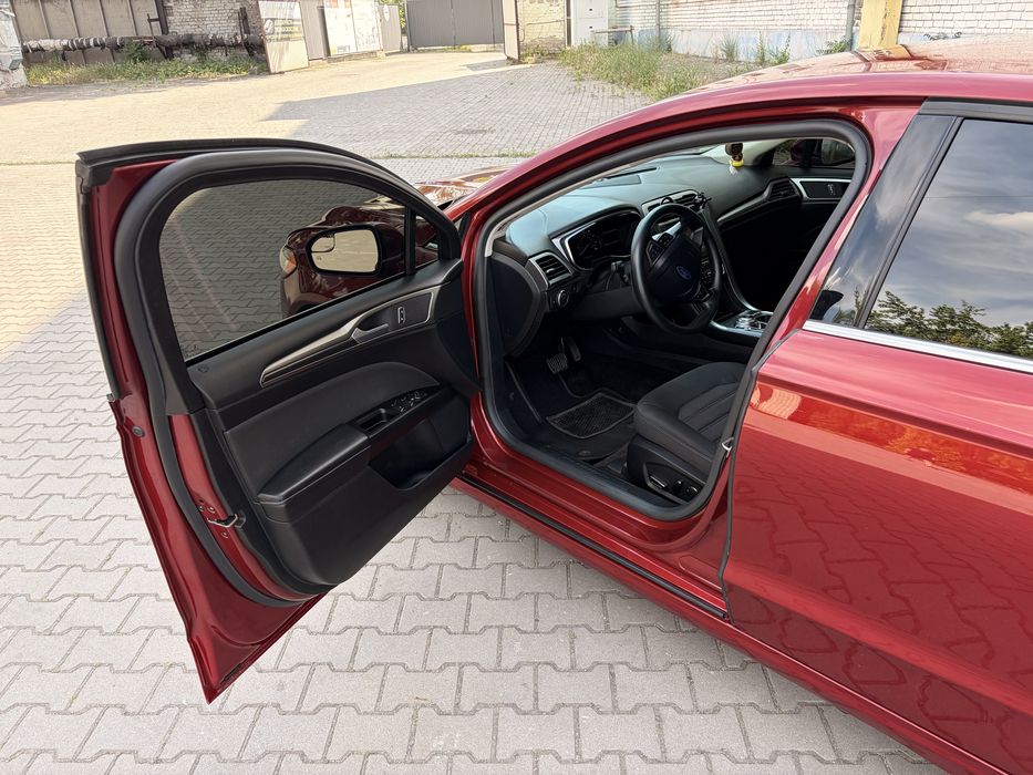 Ford Fusion 2017