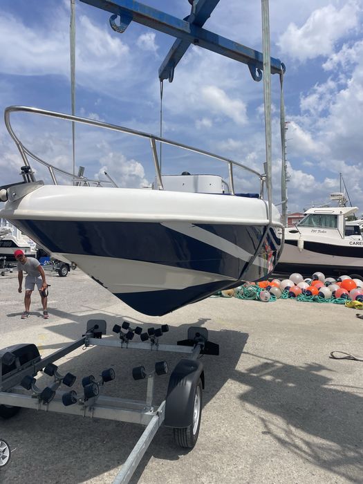 Barco Rascala FM17  Open