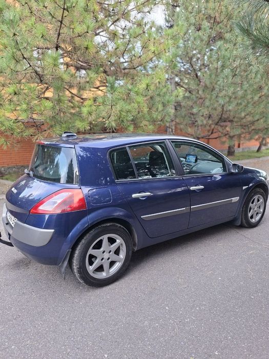 Гарне Авто Renault MEGANE
