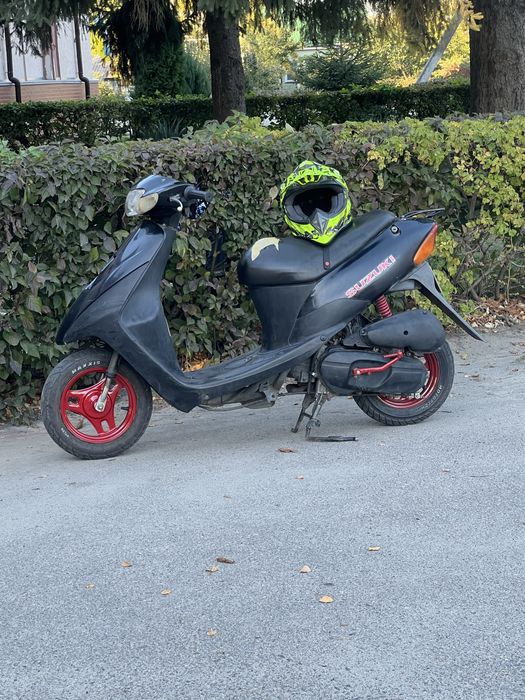 скутер Suzuki lets 2 Стант