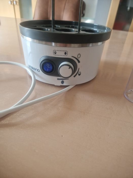 Jajowar firmy ambiamo