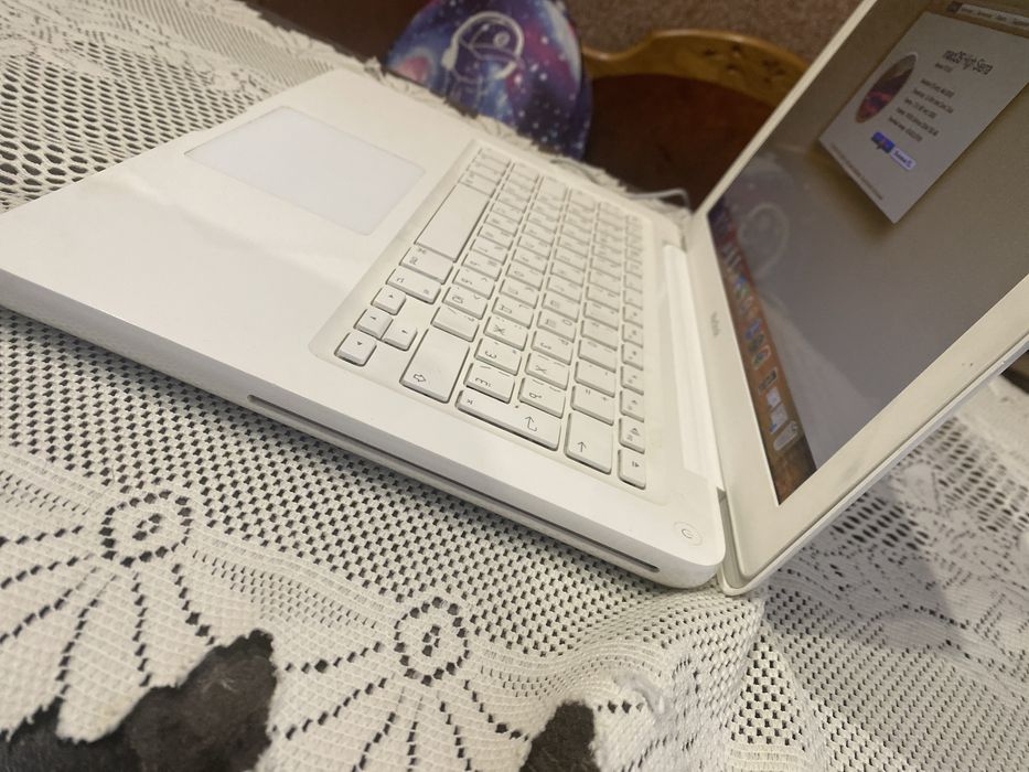 MacBook A1342/Ноутбук