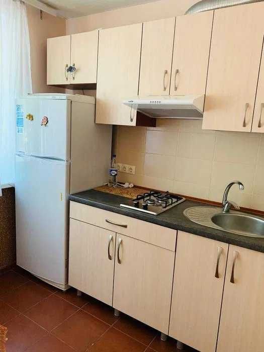 Здам 1к квартира пр Богдана Хмельницького Дафі Тітова Науки