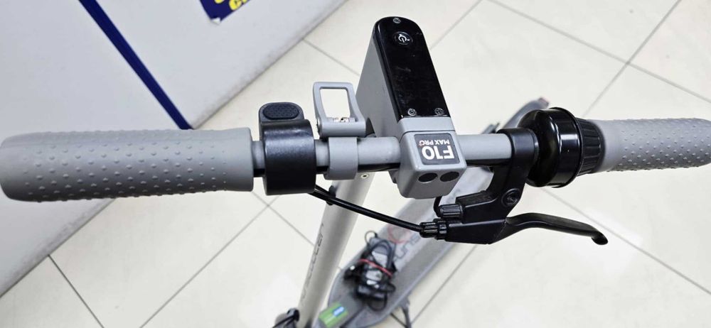 Hulajnoga elektryczna FunScooter F10 Max Pro + (65)