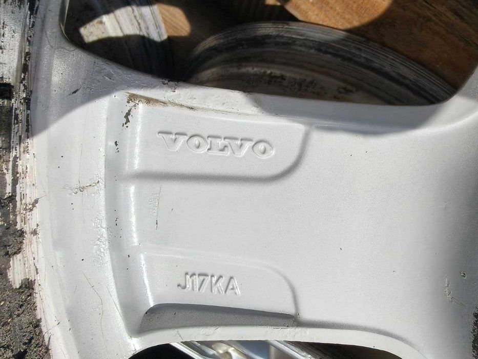 Диски Volvo оригинал Borbet R16 5x108 ET50 7J made in Germany.