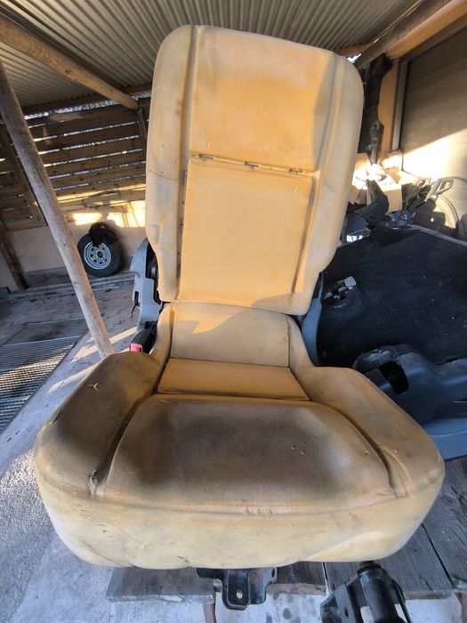 Land Rover Defender Puma (negociável)