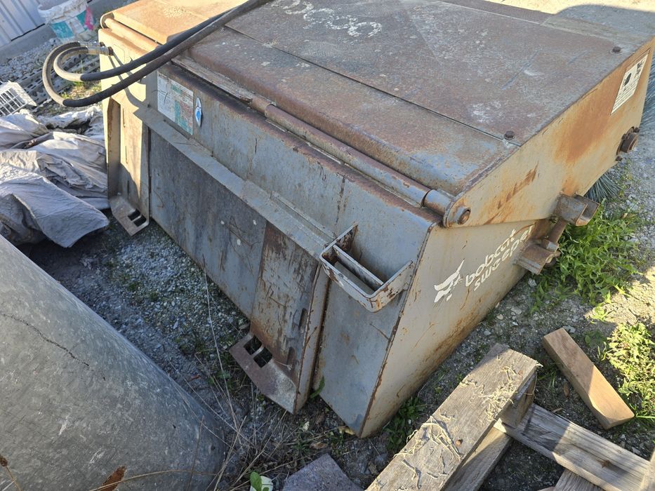 Zamiatarka hydrauliczna bobcat sweeper wacker neuson