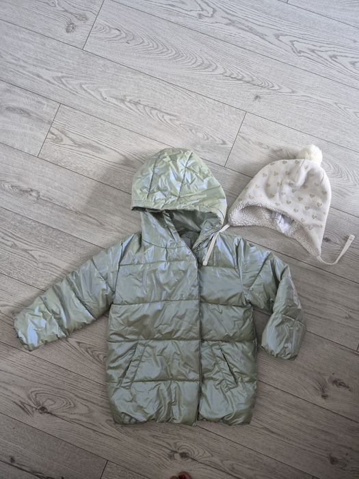 Kurtka Reserved r 104 piękny miętowy syrenkowy kolor
+czapka Smyk grat