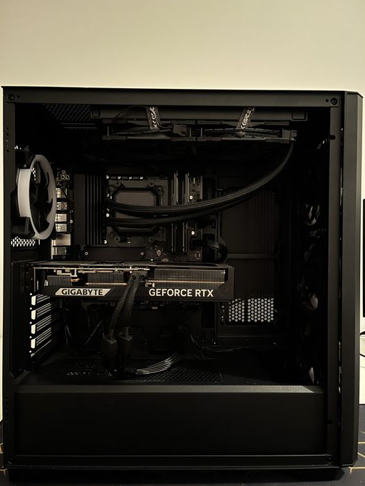 Komputer 9800x3d RTX5070 + monitor OLED 280Hz 4k