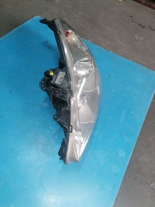 Óptica ou farol peugeot 207