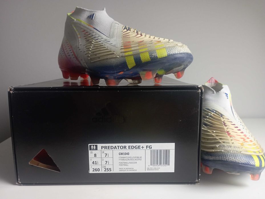 Buty piłkarskie 41 1/3 Adidas Predator Edge+ FG GW1040 Al Rihla 2022