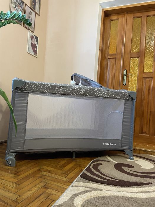 Дитяче ліжечко-манеж, нове, жодного разу не було у використанні, тільки доя фото, у підбірці фото видно яка його ціна зараз, моя значно дешевша