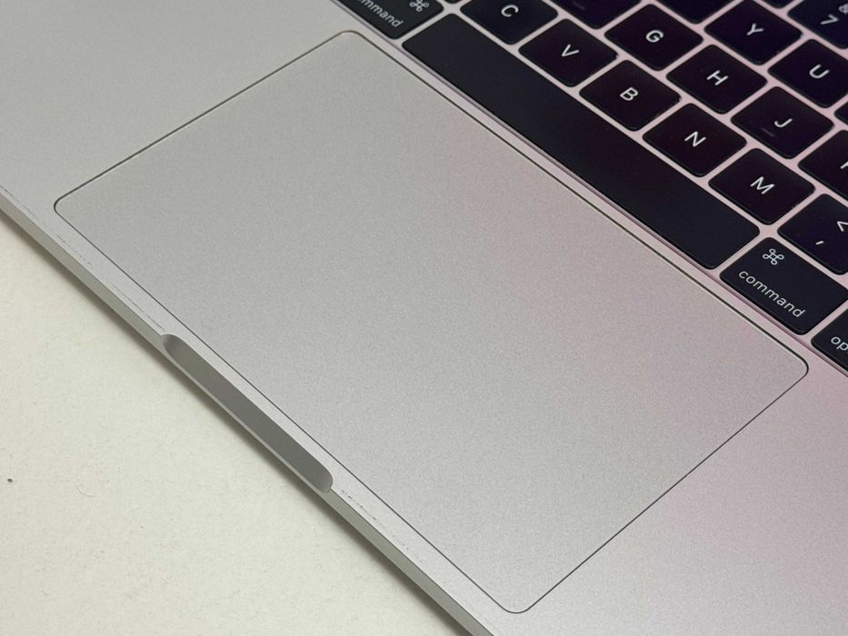 MacBook Pro 13 2017 i5 8GB RAM 256GB SSD Space Gray Gwararancja