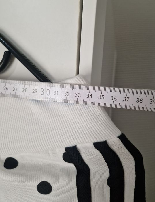 Biały wiskozowy dres w grochy Millagro nowy z metką
