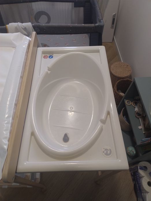 ROBA Wanienka + przewijak DREWNO 83x56x100 cm z matą i pokrowcami