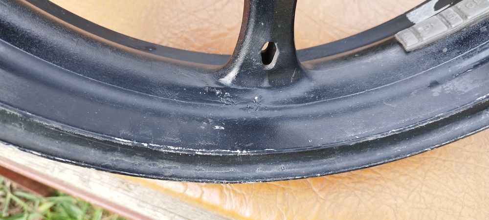 Колесо переднє Suzuki GSX-R 600/750 K6 K7 чи 1000 K5 K6 диск передний