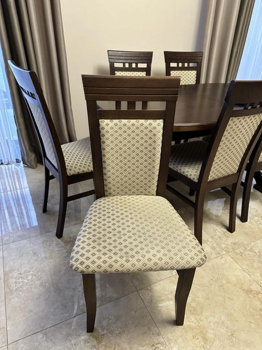 Стільці доя вітальні