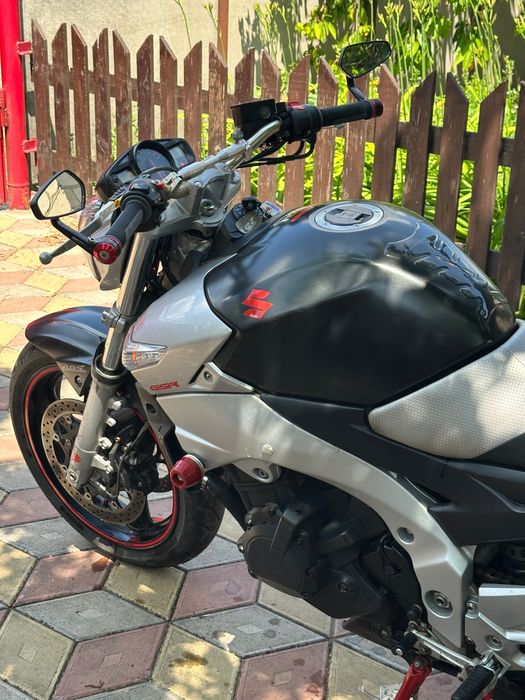 Suzuki gsr 400 пригнаний з Японії