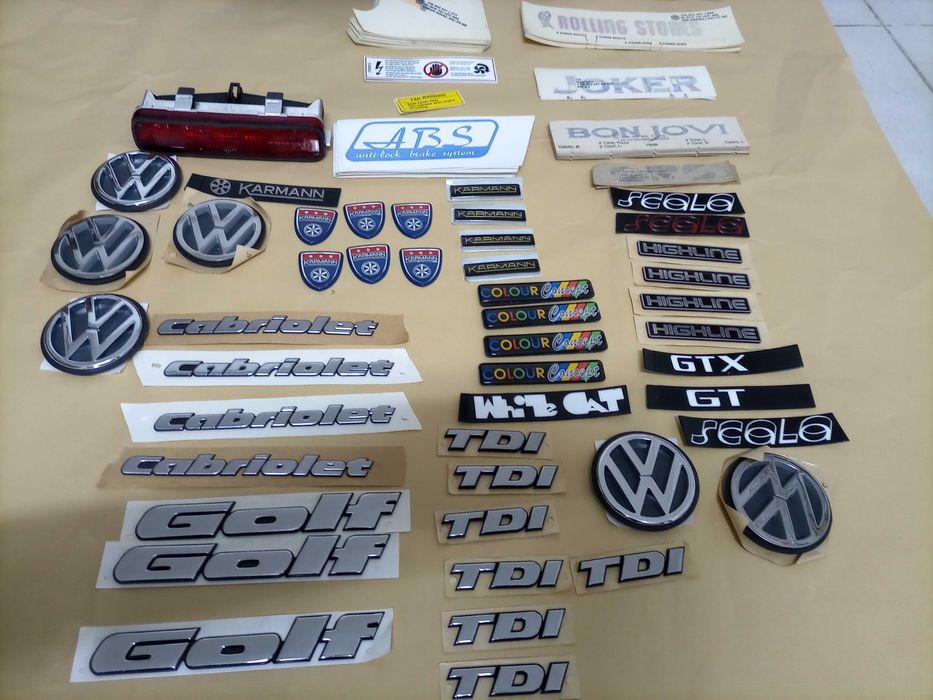 Vendo emblemas/símbolos VW