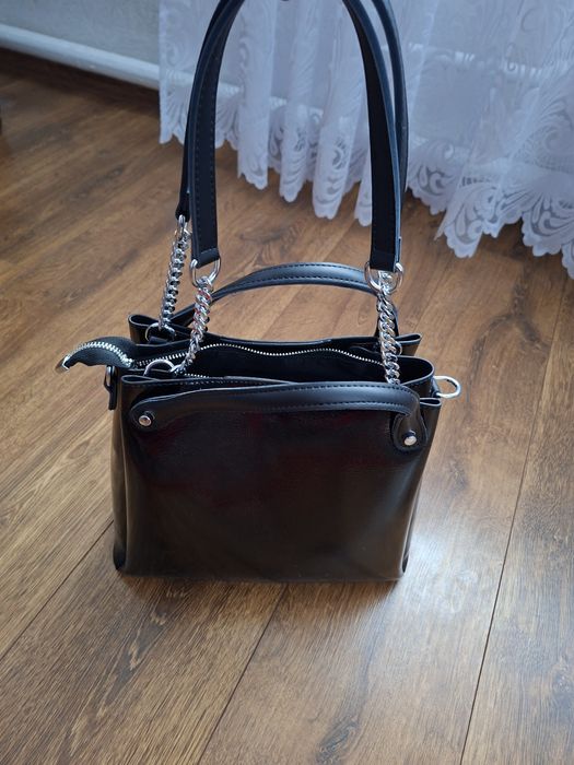 Сумка лакова чорна нова