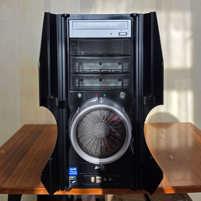 Системний блок Phenom X6 3.2 GHz/8GB RAM/1Tb+120Gb ROM/Radeon 290 4GB