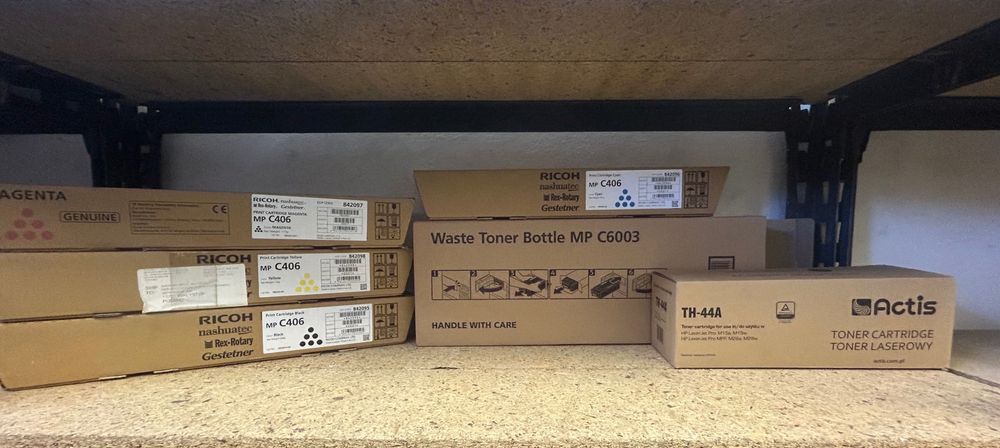 Zestaw tonerów do drukarki