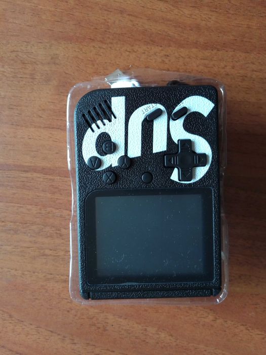 Портативная приставка  ЧЕРНАЯ