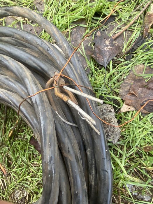 Силовой  провод   4 х жильный 15 метров алюминевый