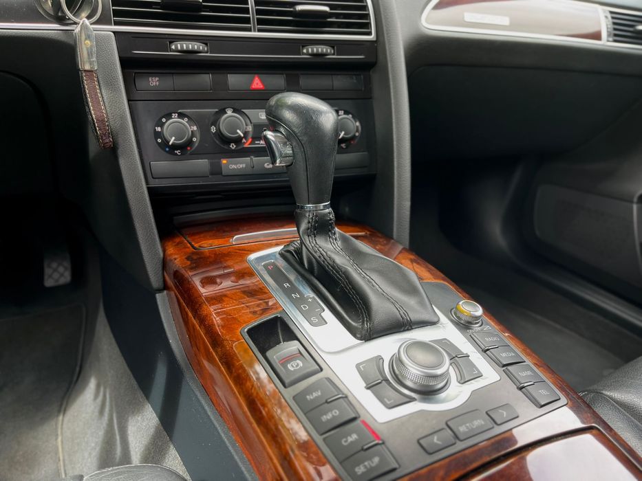 Audi A6  Quatrro nacional Sempre assitida na marca