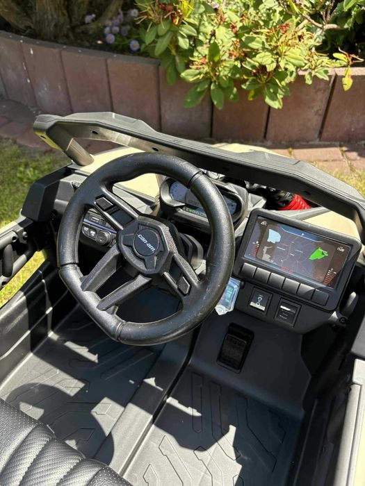 Auto na akumulator Quad ATV Buggy CAN-AM Maverick 4x200 W 24V Samochód