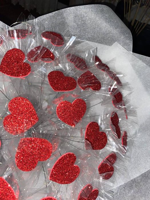 Букет з метеликами, сердечками, мішками, рафаелло 35 видів метеликів