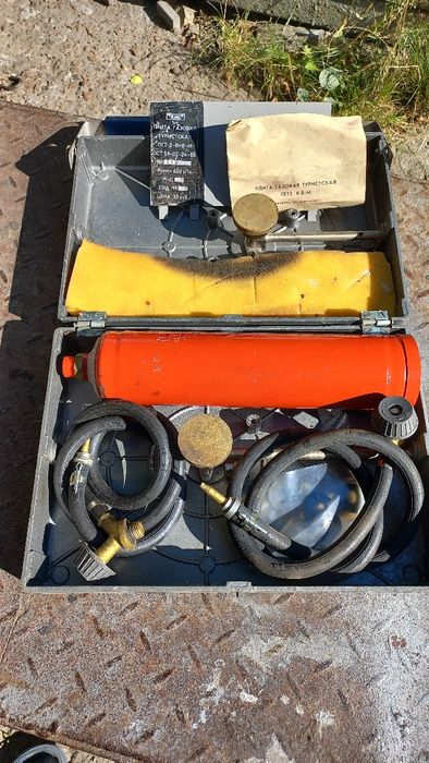 Примус плитка  бензин.ШААЗ.Плитка  газовая туристическая ПГТ-2.СССР