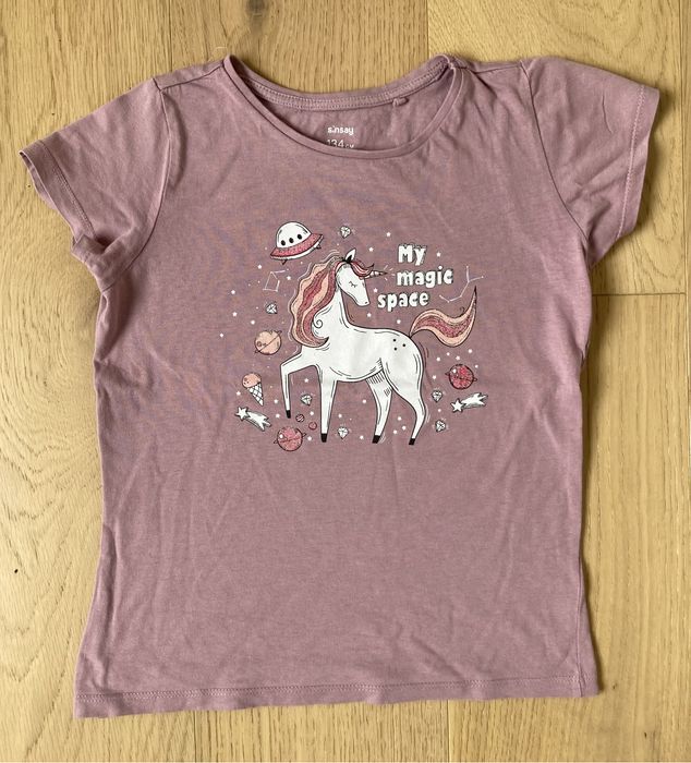 Koszulka dziewczęca brudny róż Sinsay r. 134