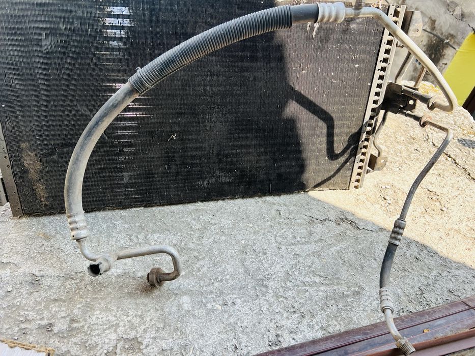 Радіатор кондеціонера для Dodge Stratus