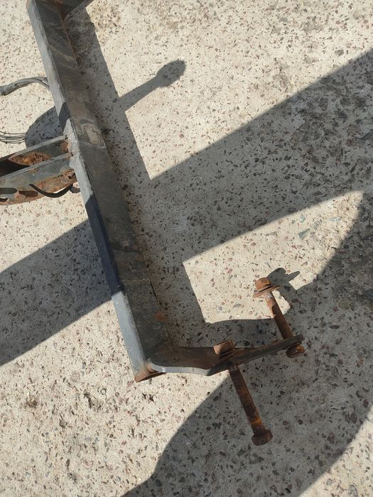 Фаркоп Додж калібер