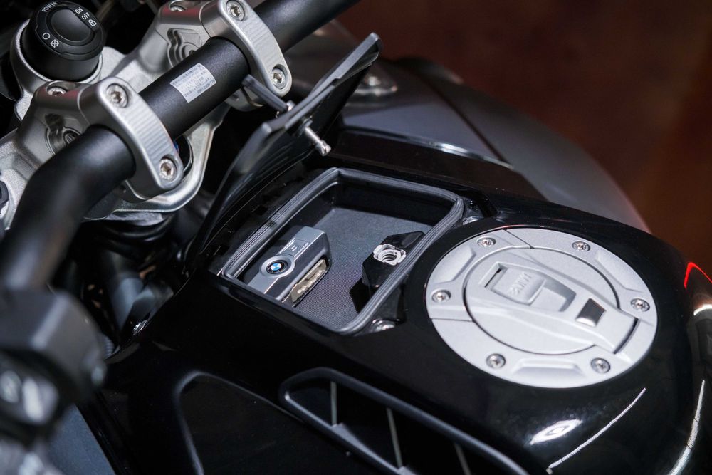 BMW R1250GS із Японії