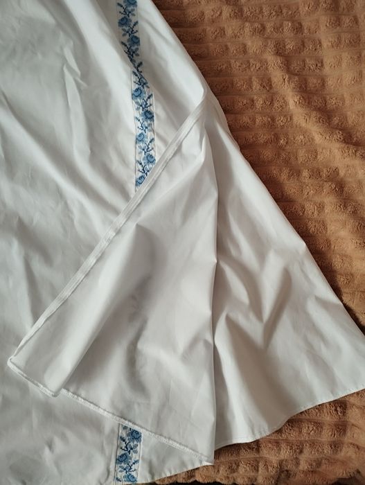 Гарні вишиванки для пари