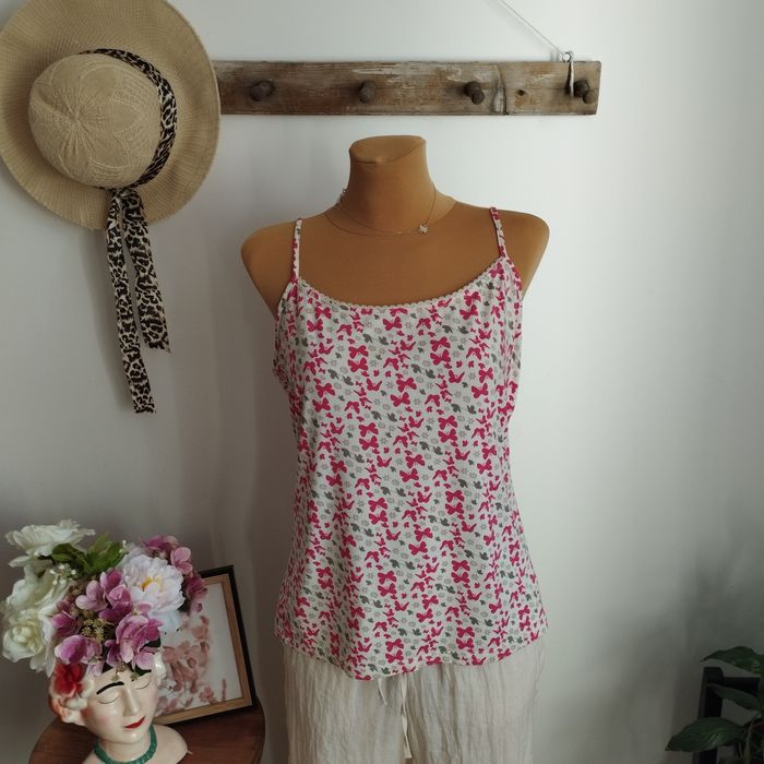 Podkoszulka damska Jolinese na ramiączkach, rozmiar uniwersalny