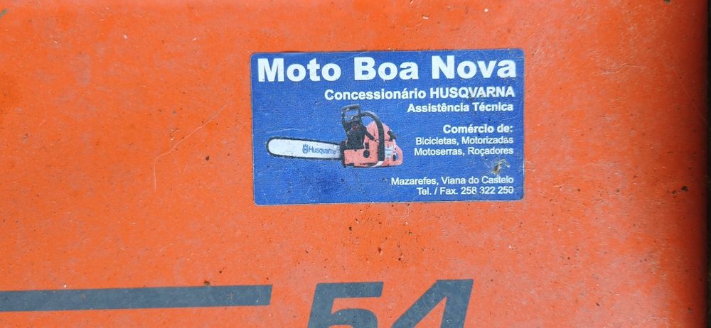 Corta relva manual